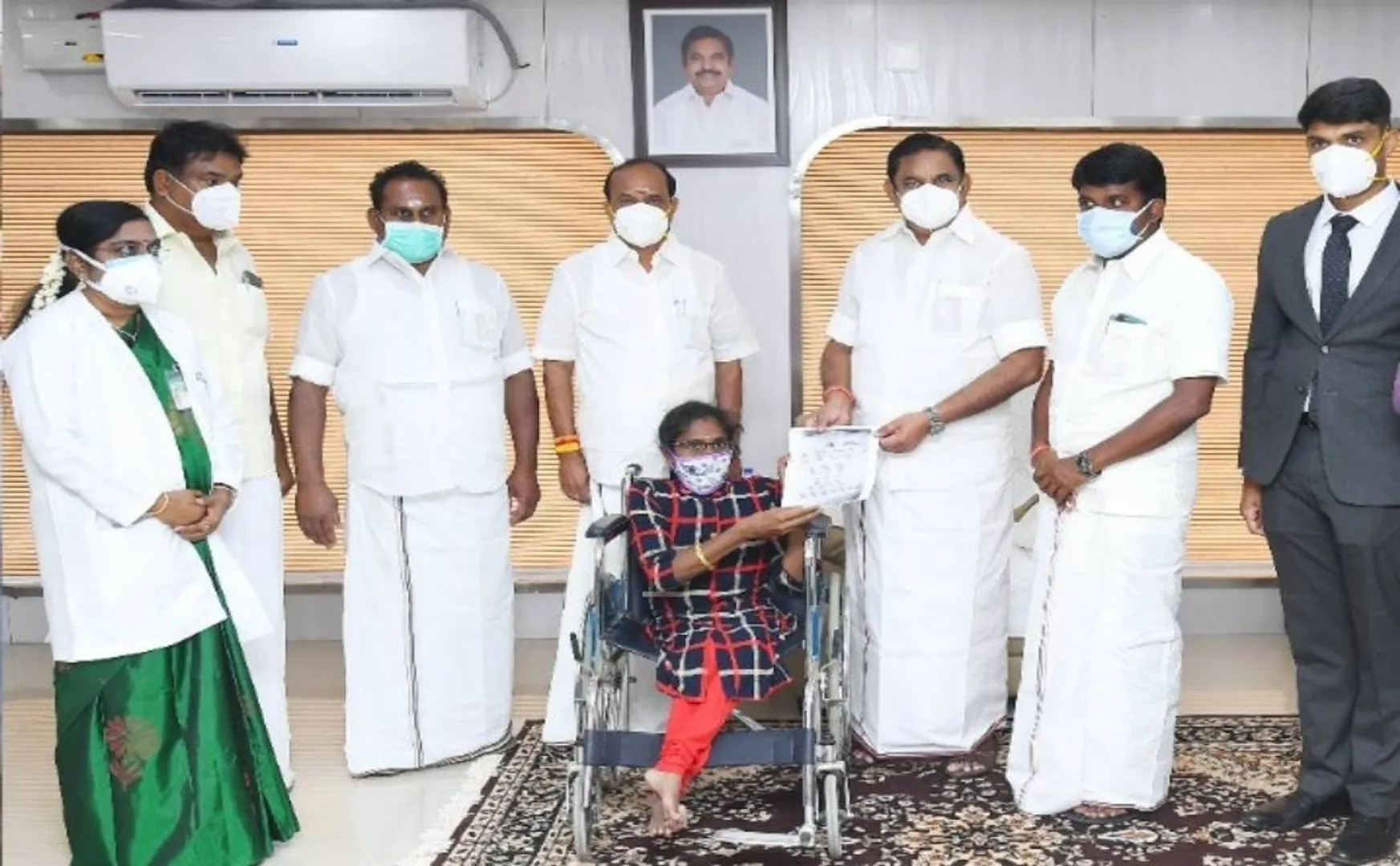 thoothukudi district women has request letter give to cm palanisamy 